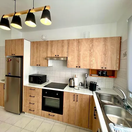 Comfort In - Aglantzia Rik Nicosia