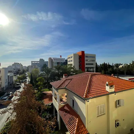 Comfort In - Aglantzia Rik Nicosia